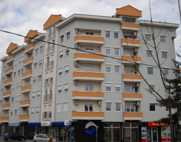 Building in Neznanih Junaka street